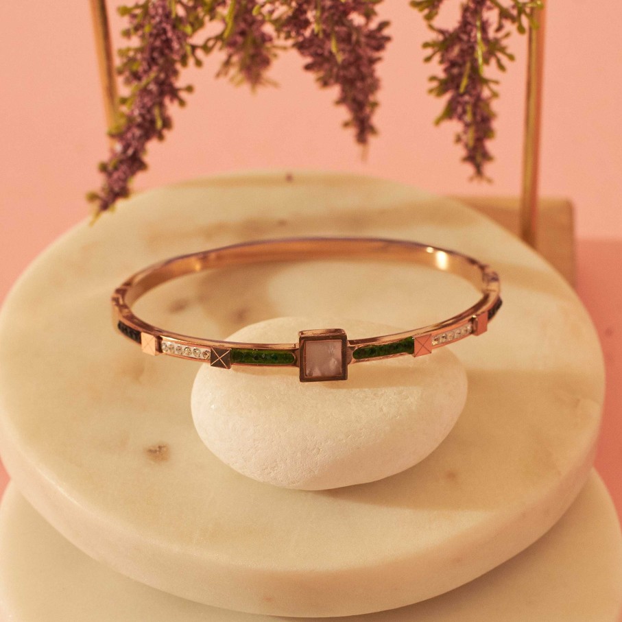 Bracelets Salty | Enchanting Chalice Bangle